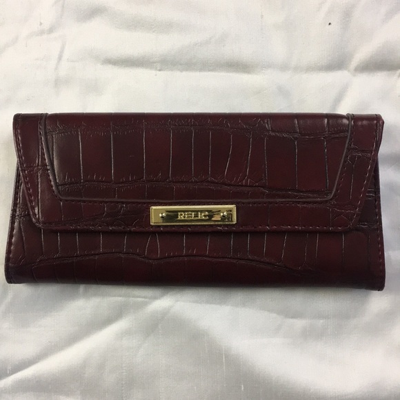 Relic Handbags - Relic croc embossed maroon wallet